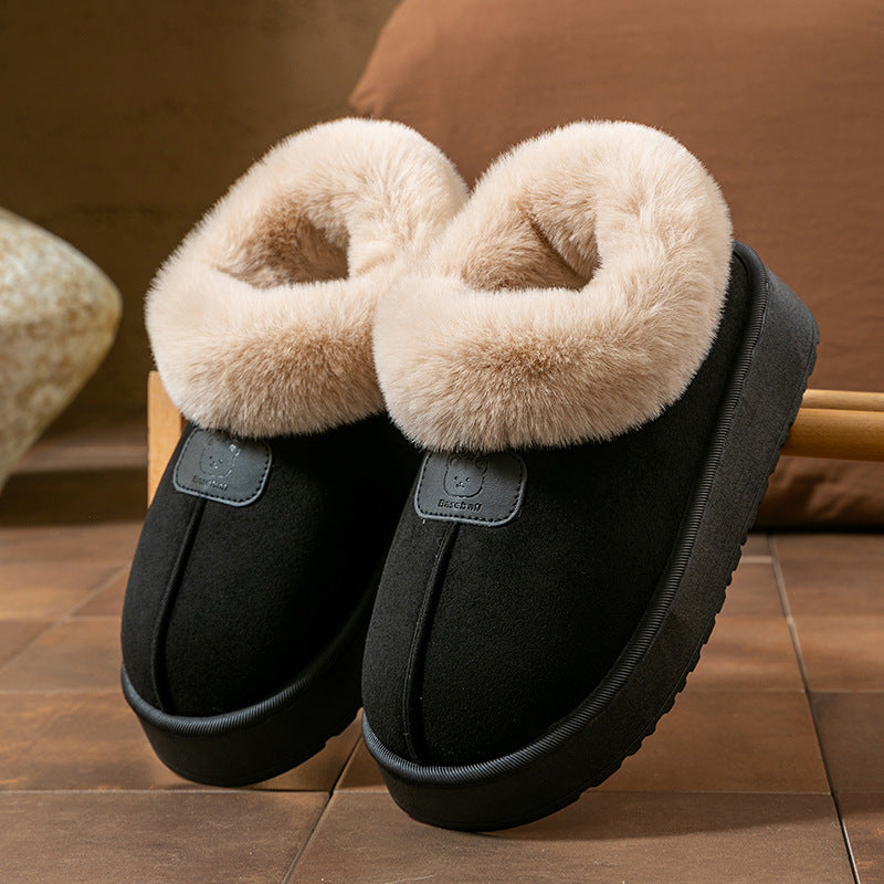Pantoufles douillettes – intérieur moelleux et design hivernal