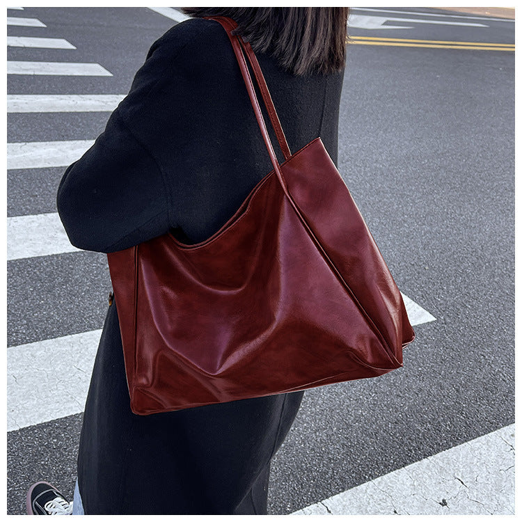 Sac cabas rétro – élégance souple et allure européenne