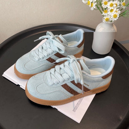 Sneakers en toile – style coréen et confort printanier