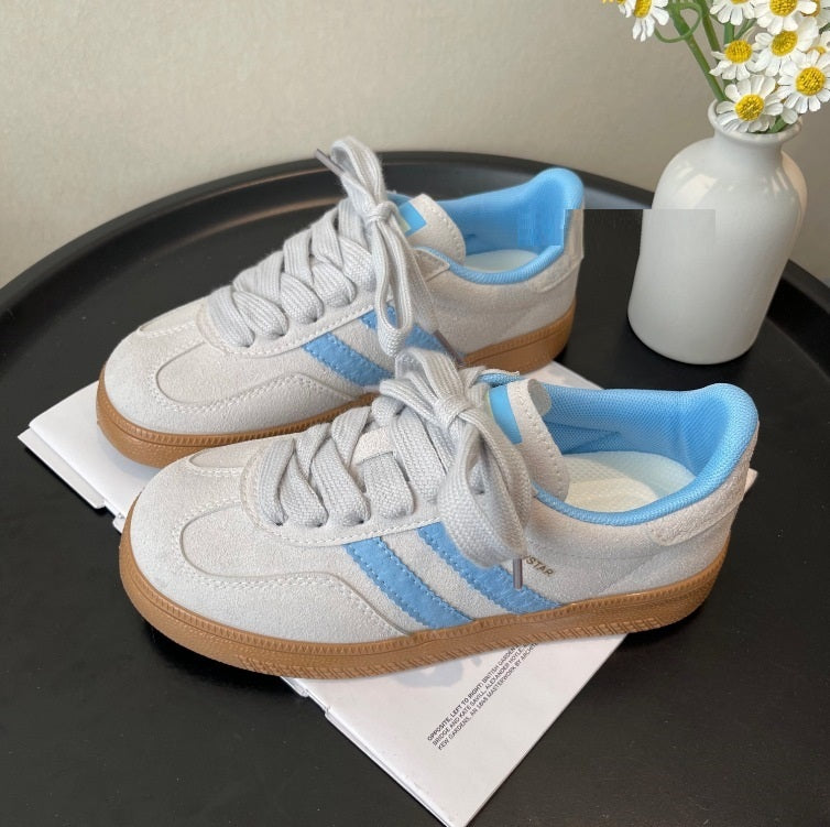 Sneakers en toile – style coréen et confort printanier