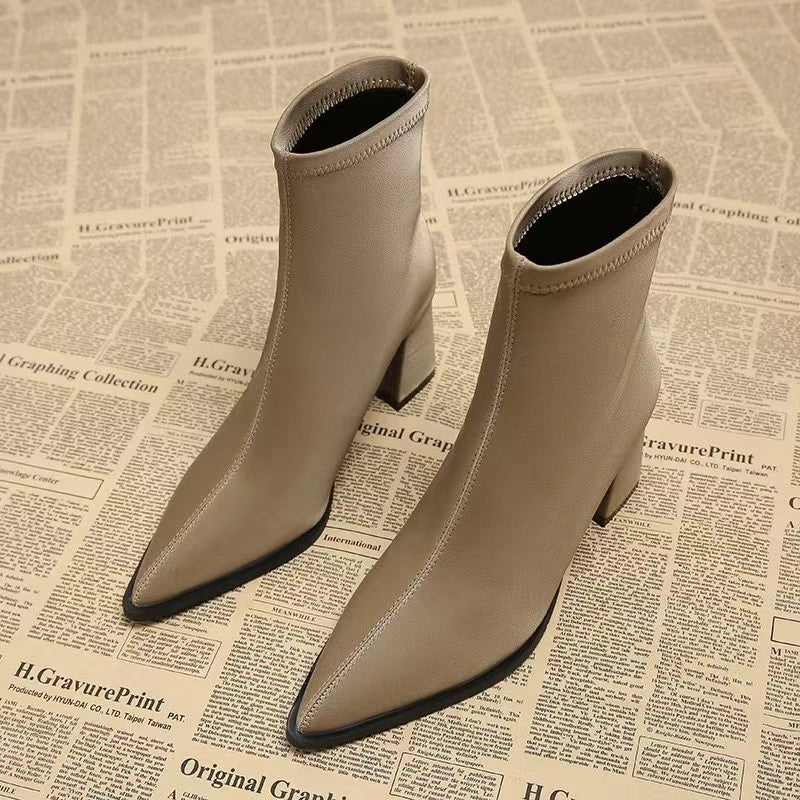 Bottes féminines élégantes