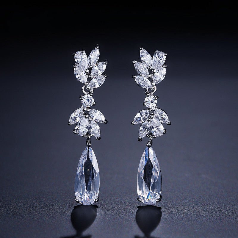 Boucles d'Oreilles Cascade Florale