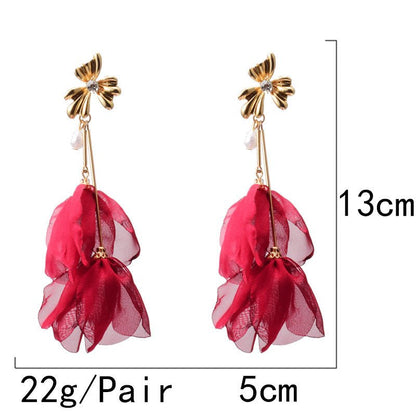 Boucles d’oreilles florales élégantes