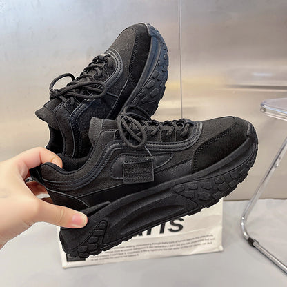 Sneakers à plateforme – style floral et allure sportive