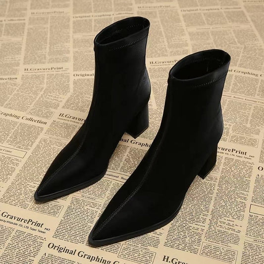 Bottes féminines tendance – Élégance au quotidien et design féminin