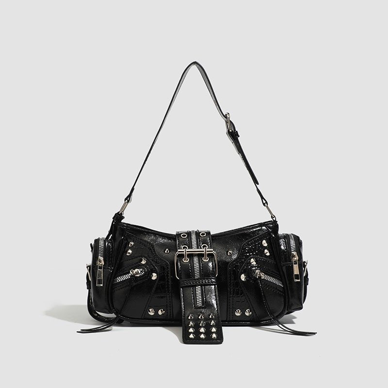 Sac à main rétro structuré avec détails métalliques